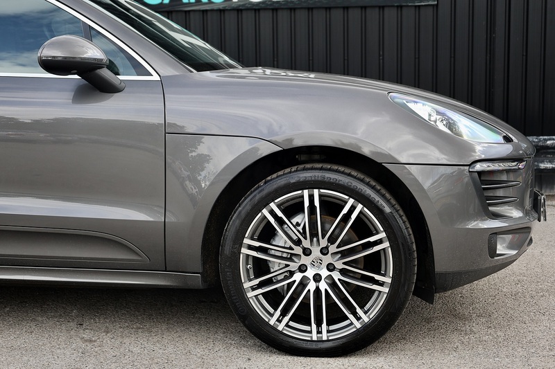 Porsche Macan S 1 Former Keeper + £12k Options Image 22