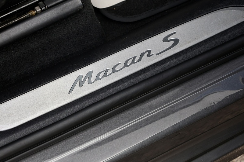 Porsche Macan S 1 Former Keeper + £12k Options Image 30
