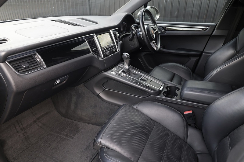 Porsche Macan S 1 Former Keeper + £12k Options Image 2