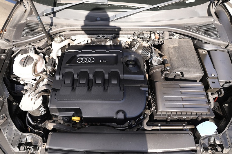 Audi A3 1.6 TDI SE Convertible 1 Former Keeper + Full History + ULEZ Compliant + £20 per year road tax Image 19