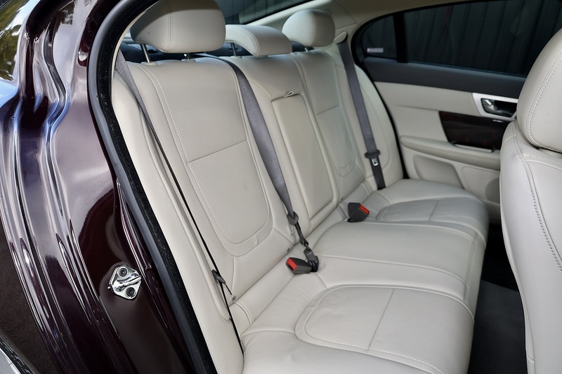 Jaguar XF Premium Luxury Just 23k Miles + Rare Caviar Red + Exceptional Image 11