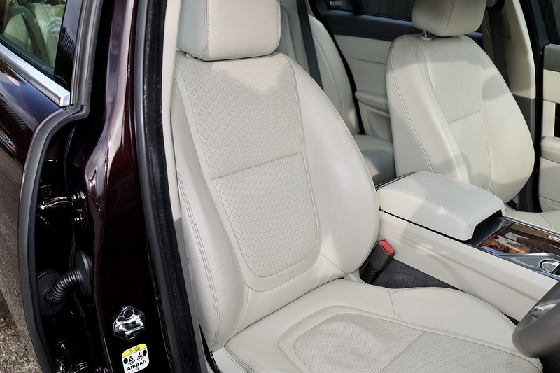 Jaguar XF Premium Luxury Just 23k Miles + Rare Caviar Red + Exceptional Image 29