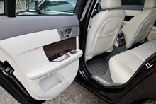 Jaguar XF Premium Luxury Just 23k Miles + Rare Caviar Red + Exceptional - Thumb 12