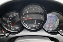 Porsche Cayenne D 2 Former Keepers + 9 Services + £9k Cost Options - Thumb 24