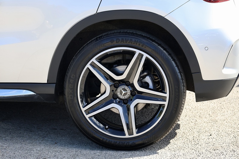 Mercedes-Benz GLA 220d AMG Line Prem+ 2 Former Keepers + Mercedes Main Dealer History + Pano Roof Image 31