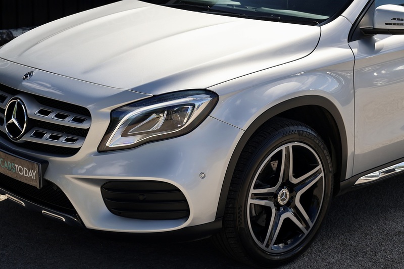 Mercedes-Benz GLA 220d AMG Line Prem+ 2 Former Keepers + Mercedes Main Dealer History + Pano Roof Image 27