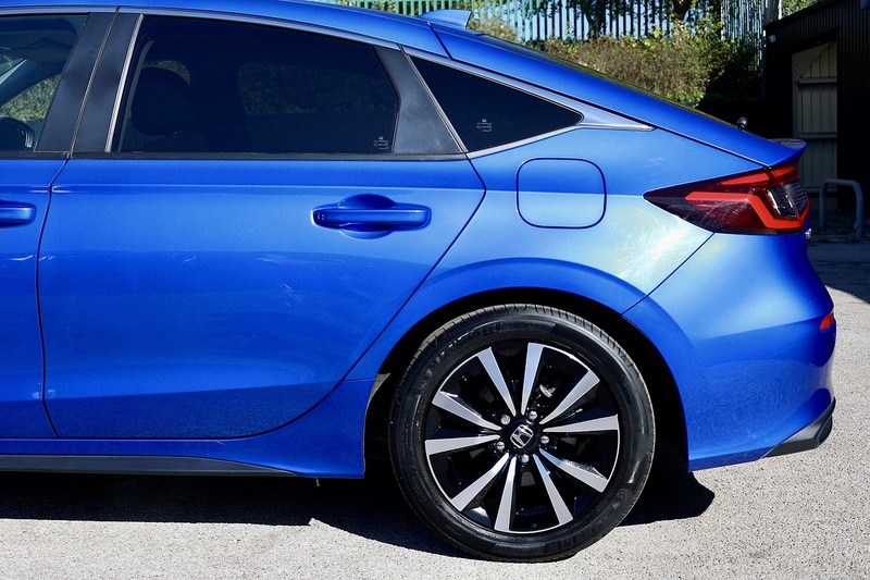 Honda Civic Elegance Hybrid 1 Gentleman Owner + Full Honda History + 5 Year Service Plan + Exeptional* Image 15
