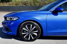 Honda Civic Elegance Hybrid 1 Gentleman Owner + Full Honda History + 5 Year Service Plan + Exeptional* - Thumb 14