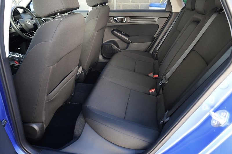Honda Civic Elegance Hybrid 1 Gentleman Owner + Full Honda History + 5 Year Service Plan + Exeptional* Image 11