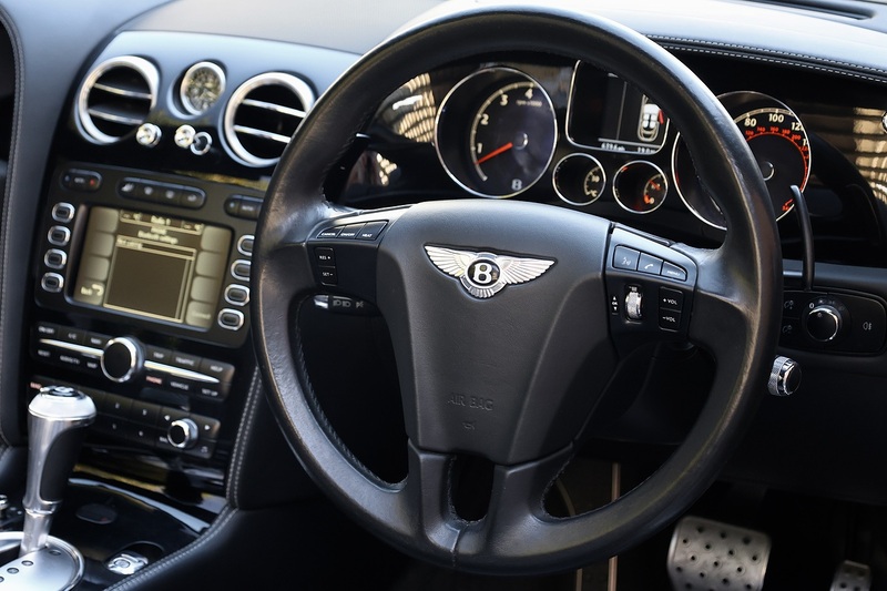 Bentley Continental GTC 6.0 W12 + Mulliner Driving Spec + Exceptional Image 21