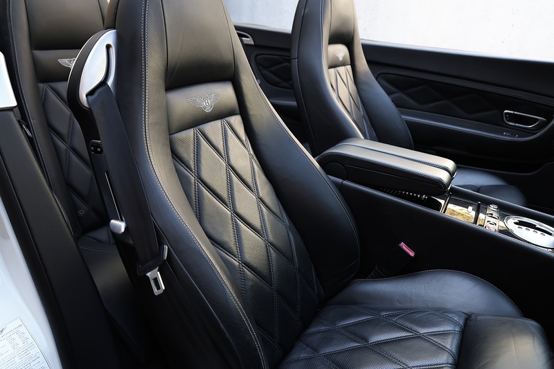 Bentley Continental GTC 6.0 W12 + Mulliner Driving Spec + Exceptional Image 13