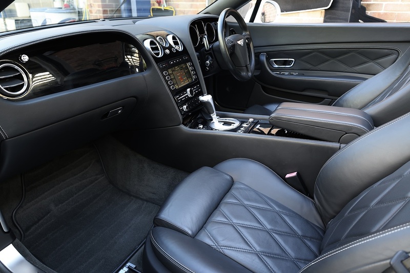 Bentley Continental GTC 6.0 W12 + Mulliner Driving Spec + Exceptional Image 2
