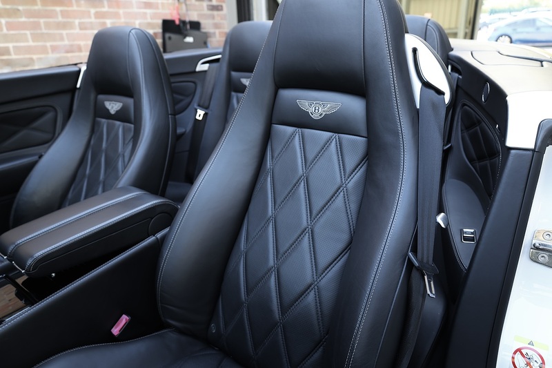 Bentley Continental GTC 6.0 W12 + Mulliner Driving Spec + Exceptional Image 5