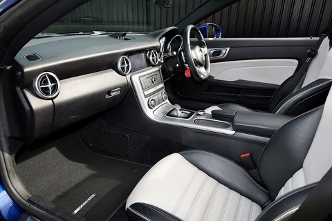 1 Former Keeper + Pano Roof + AirScarf + Heated Seats