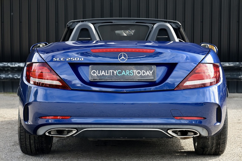Mercedes-Benz SLC 250d AMG Line 1 Former Keeper + Pano Roof + AirScarf + Heated Seats Image 4