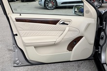 Mercedes-Benz C280 Elegance SE 1 Owner + Full Service History + Exceptional - Thumb 30
