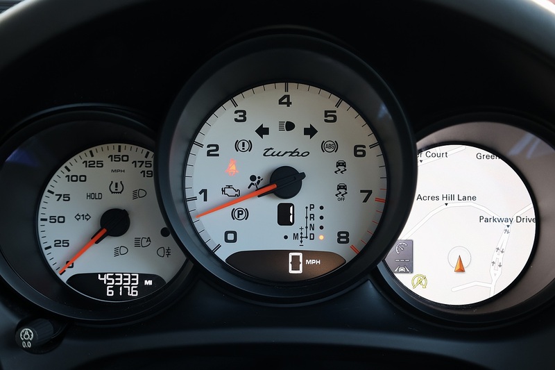 Porsche Macan Turbo 1 Owner + Full Porsche Main Dealer History + £13,800 Cost Options Image 16