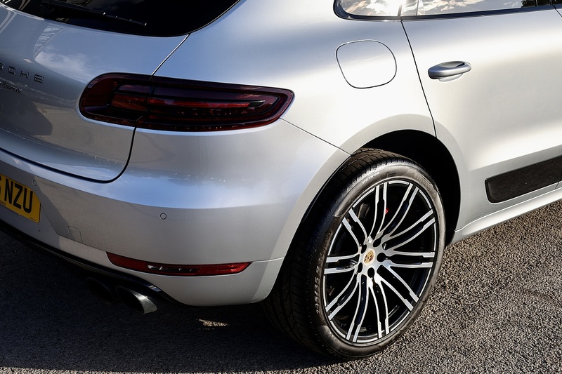 Porsche Macan Turbo 1 Owner + Full Porsche Main Dealer History + £13,800 Cost Options Image 20