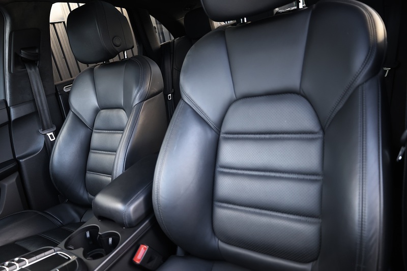 Porsche Macan Turbo 1 Owner + Full Porsche Main Dealer History + £13,800 Cost Options Image 14