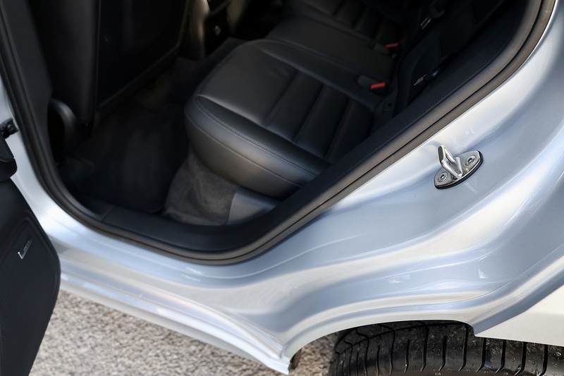 Porsche Macan Turbo 1 Owner + Full Porsche Main Dealer History + £13,800 Cost Options Image 36