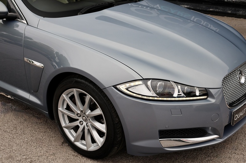 Jaguar XF Sportbrake Premium Luxury 2 Former Keepers + Cambelt Changed 2024 + Rare Spec Image 13