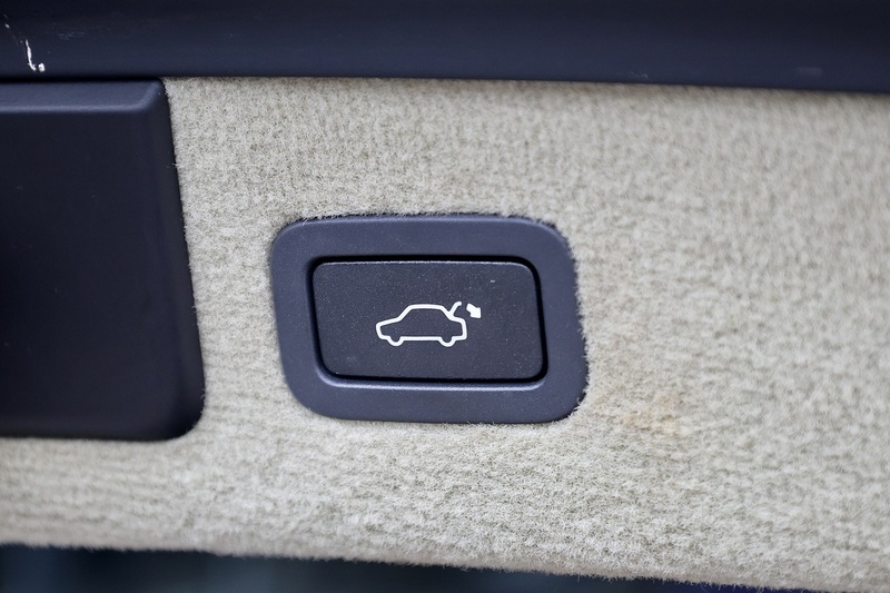 Jaguar XF Sportbrake Premium Luxury 2 Former Keepers + Cambelt Changed 2024 + Rare Spec Image 21