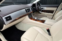 Jaguar XF Sportbrake Premium Luxury 2 Former Keepers + Cambelt Changed 2024 + Rare Spec - Thumb 40