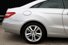 Mercedes-Benz E350 CGI 3.5 V6 SE Coupe 1 Lady Owner + Full Mercedes Main Dealer History + Pano Roof - Thumb 17
