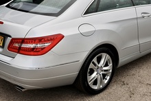 Mercedes-Benz E350 CGI 3.5 V6 SE Coupe 1 Lady Owner + Full Mercedes Main Dealer History + Pano Roof - Thumb 16