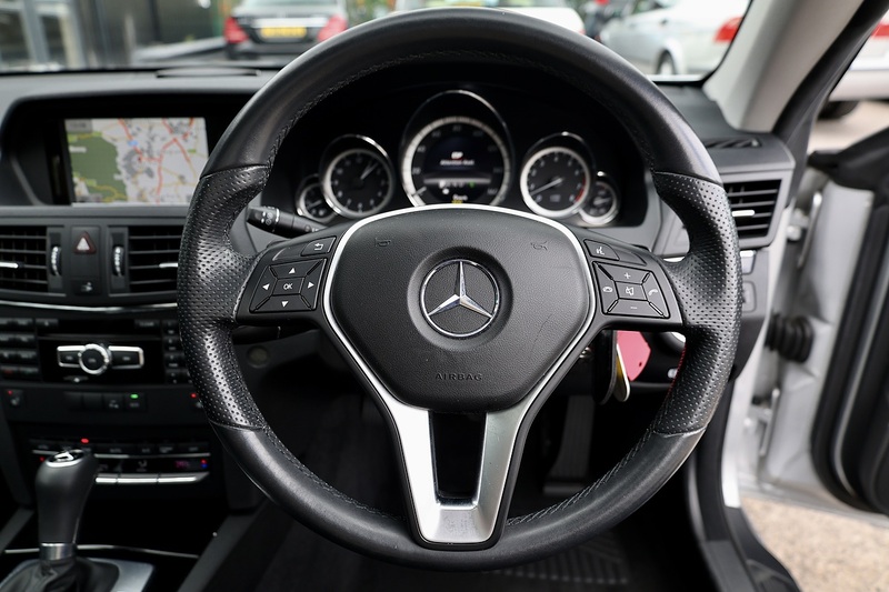 Mercedes-Benz E350 CGI 3.5 V6 SE Coupe 1 Lady Owner + Full Mercedes Main Dealer History + Pano Roof Image 26