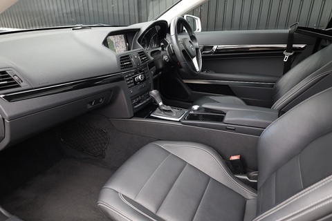 1 Lady Owner + Full Mercedes Main Dealer History + Pano Roof