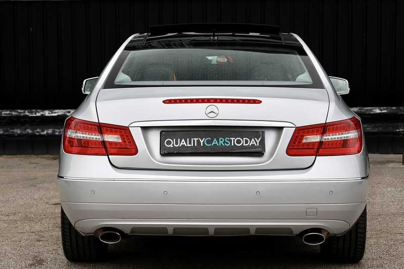 Mercedes-Benz E350 CGI 3.5 V6 SE Coupe 1 Lady Owner + Full Mercedes Main Dealer History + Pano Roof Image 4