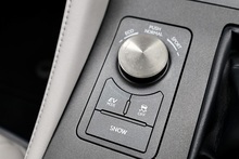 Lexus RC 300h Luxury RC 300h Luxury 2.5 2dr Coupe Automatic Petrol Hybrid - Thumb 15