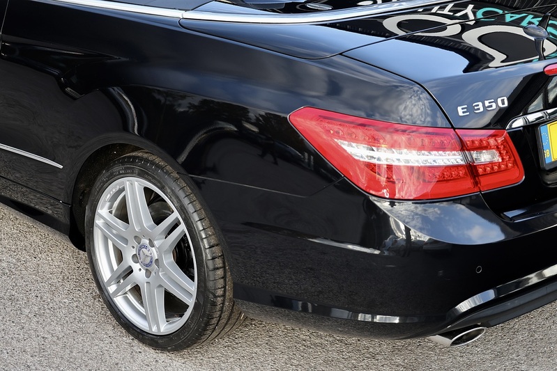 Mercedes-Benz E350 CDI AMG Sport Edition 125 Convertible E350 CDI AMG Sport Edition 125 Convertible 3.0 2dr Convertible Automatic Diesel Image 29