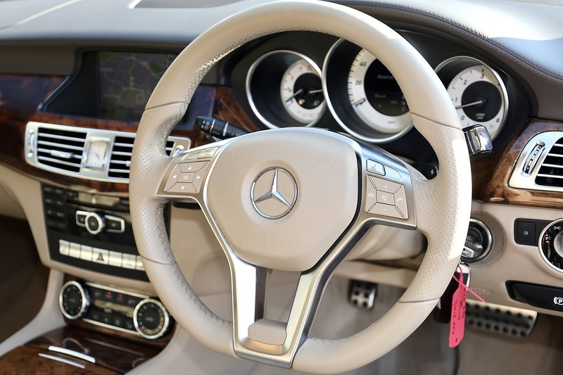 Mercedes-Benz CLS 350 CDI AMG Sport Rare Spec +  £7k Cost Options + Just Serviced by MB Image 29