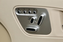Jaguar XK 5.0 V8 Previously Supplied by Ourselves + Desirable Specification - Thumb 18