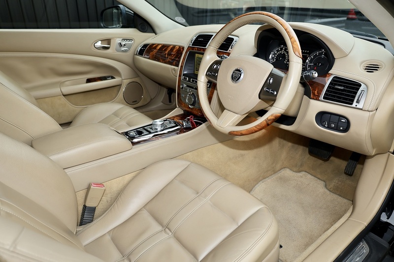 Jaguar XK 5.0 V8 Previously Supplied by Ourselves + Desirable Specification Image 11