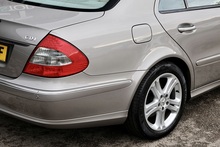 Mercedes-Benz E320 CDI Avantgarde 2 Former Keepers + 17 Services + Rare Spec + ULEZ - Thumb 14