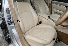 Mercedes-Benz E320 CDI Avantgarde 2 Former Keepers + 17 Services + Rare Spec + ULEZ - Thumb 9