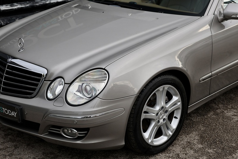 Mercedes-Benz E320 CDI Avantgarde 2 Former Keepers + 17 Services + Rare Spec + ULEZ Image 28