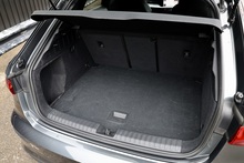 Audi A3 TDI 35 S-Line 1 Former Keeper + Full Service History - Thumb 21