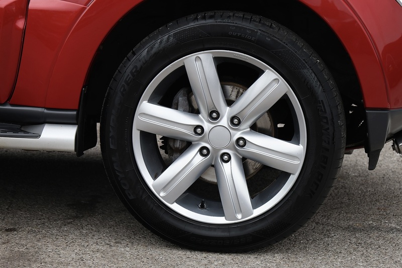 Mitsubishi Shogun LWB Diamond 3.2 DI-D Automatic + 7 Seats + Sunroof + Navigation + R.Camera Image 37