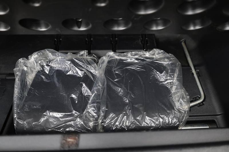 Mitsubishi Shogun LWB Diamond 3.2 DI-D Automatic + 7 Seats + Sunroof + Navigation + R.Camera Image 27