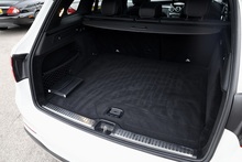 Mercedes-Benz GLC 350d AMG Line Prem+ 1 Former Keeper + Full Dealer History + Pano Roof + 360 Cameras - Thumb 15