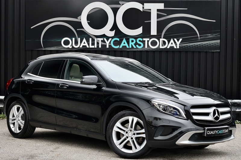 Mercedes-Benz GLA 250 SE Premium Plus GLA 250 SE Premium Plus