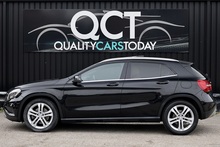 Mercedes-Benz GLA 250 SE Premium Plus 1 Former Keeper + 10 Mercedes Serviced + - Thumb 1