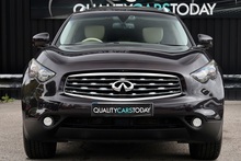 Infiniti FX30d S Premium 1 Former Keeper + Full History + Huge Specification - Thumb 3