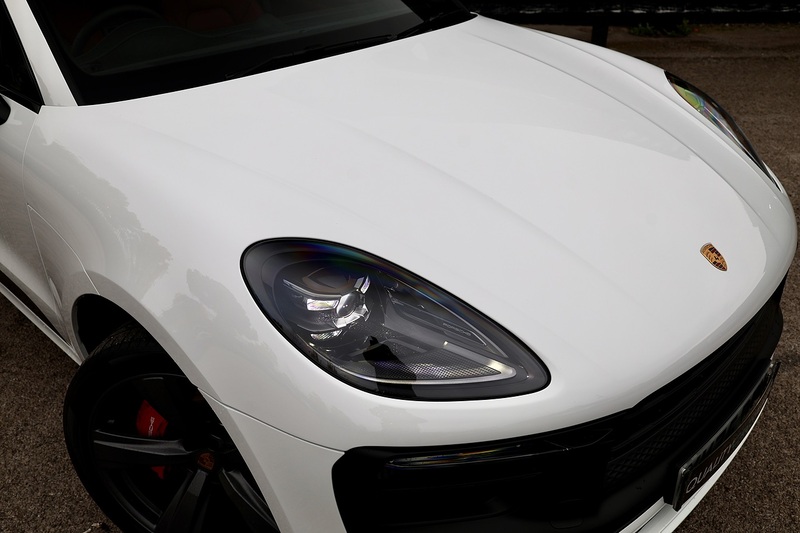 Porsche Macan GTS Delivery Mileage + VAT Qualifying + Extended Leather + Pano Roof Image 25