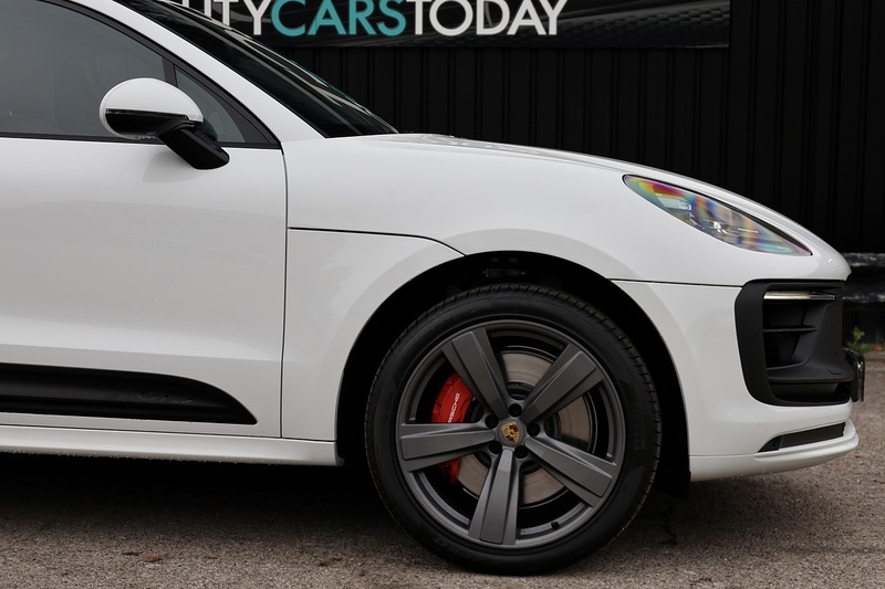 Porsche Macan GTS Delivery Mileage + VAT Qualifying + Extended Leather + Pano Roof Image 30