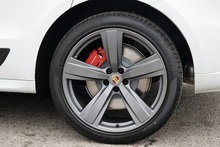 Porsche Macan GTS Delivery Mileage + VAT Qualifying + Extended Leather + Pano Roof - Thumb 41